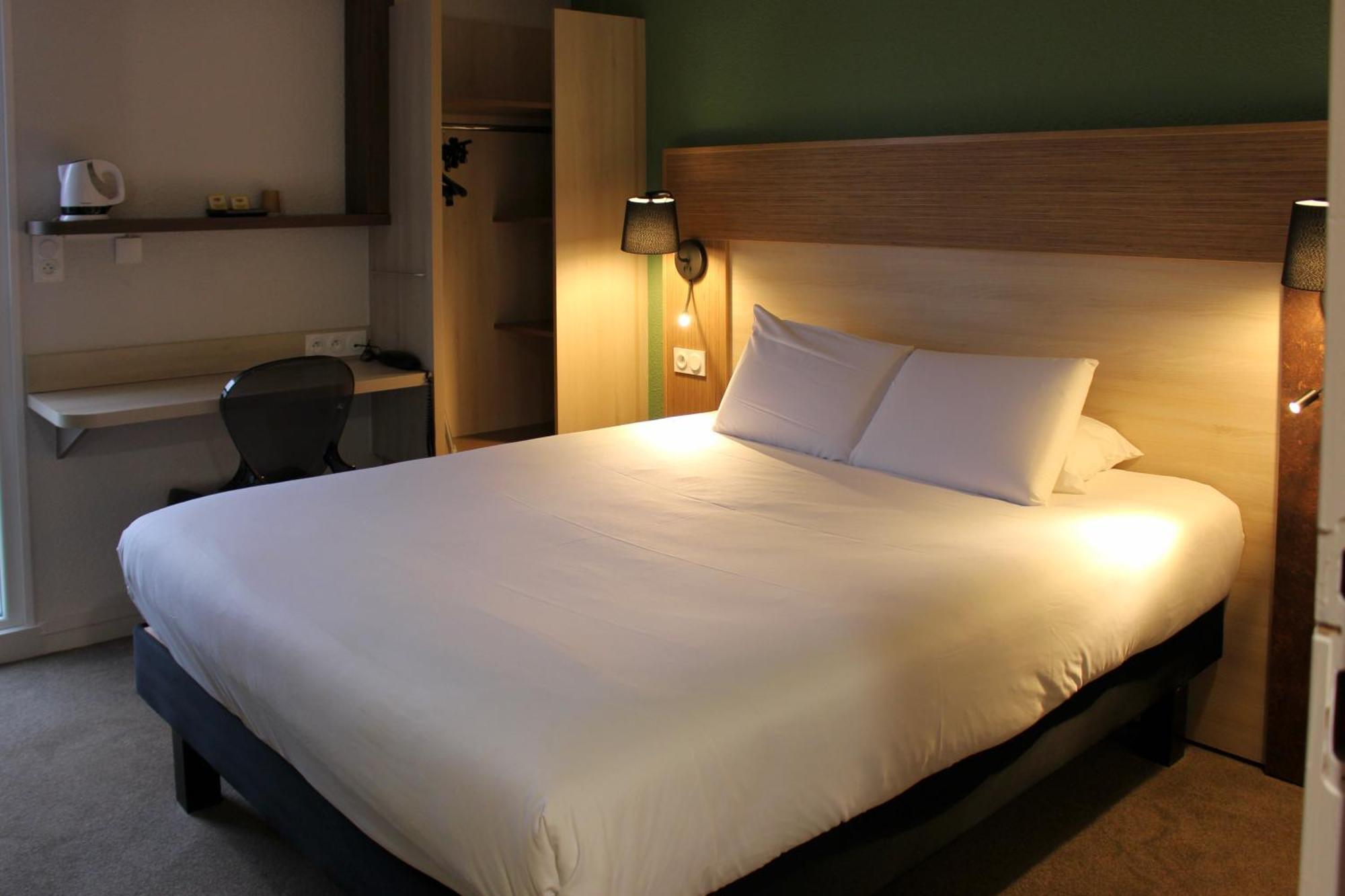 Greet Hotel Dijon Sud Longvic Bagian luar foto