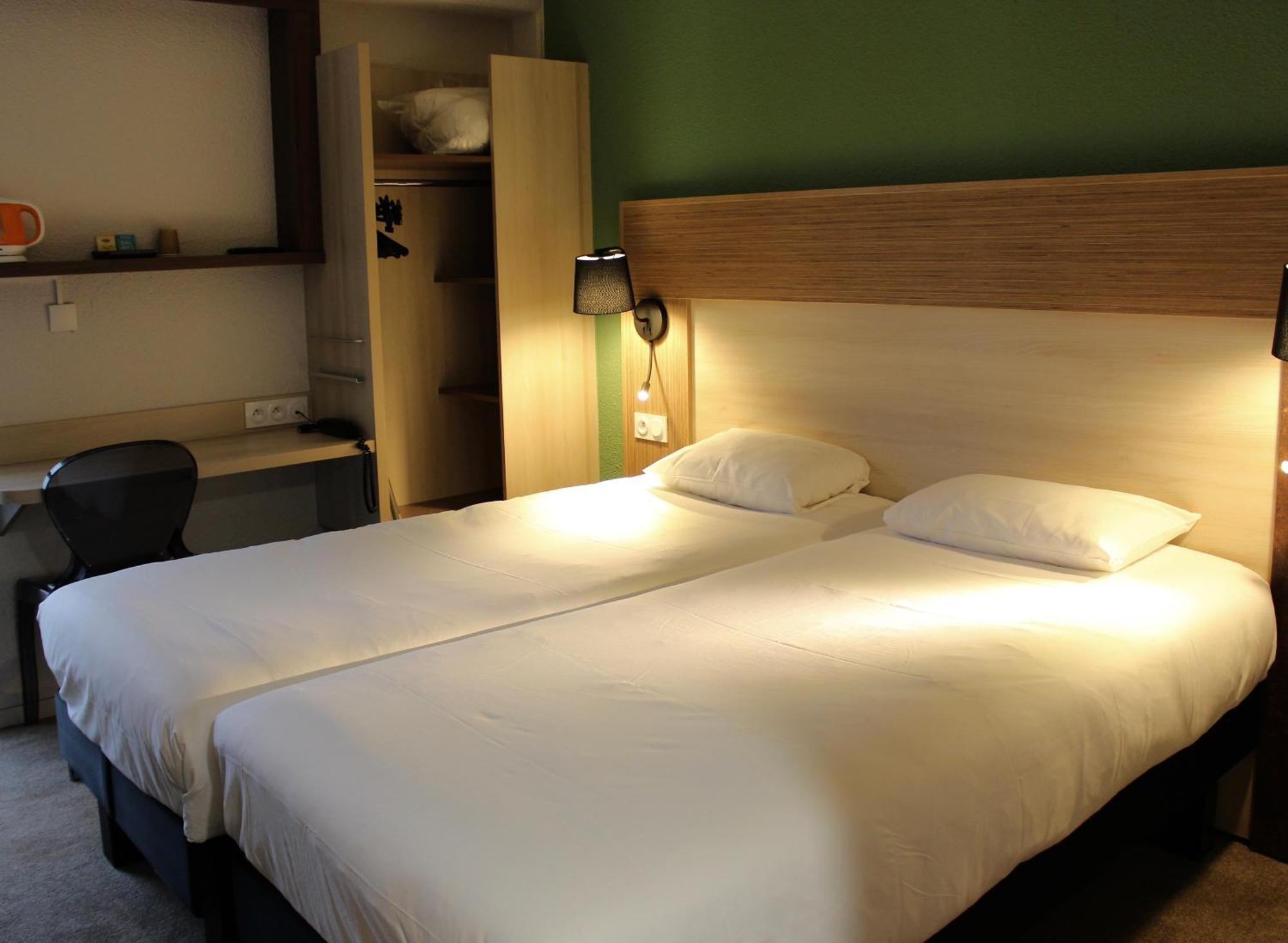 Greet Hotel Dijon Sud Longvic Bagian luar foto